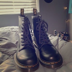 Women’s Doc Martens Size 7